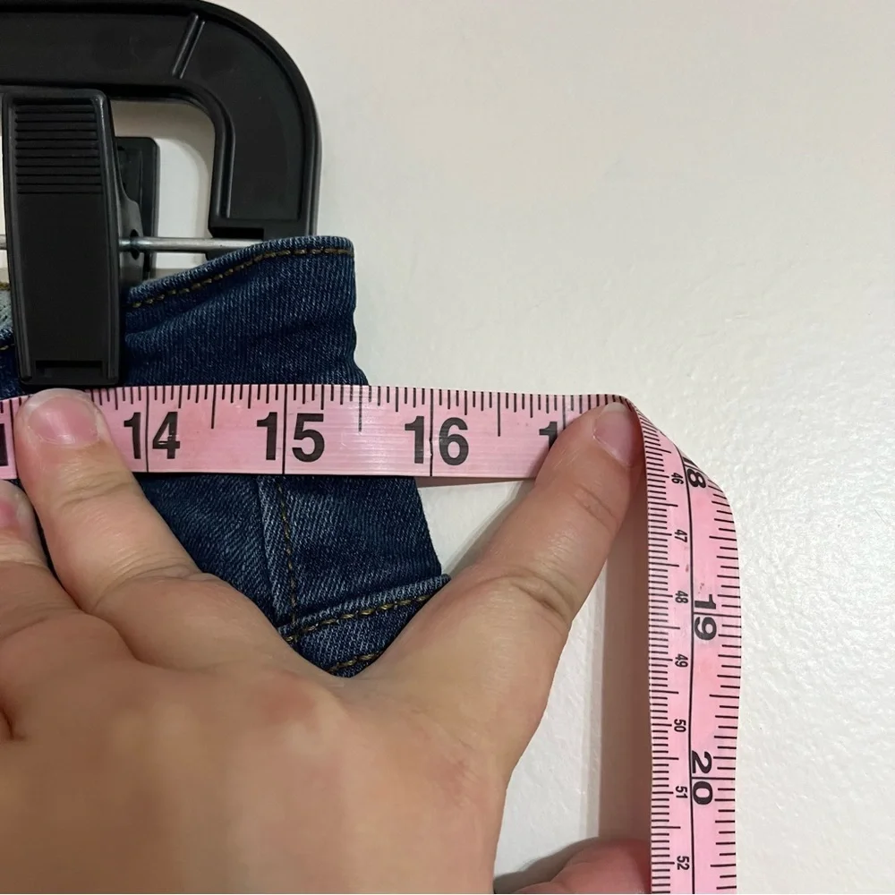 Frye and Co Women's High Rise‎ Raw Hem Button Fly Boot Cut Jeans Size 10